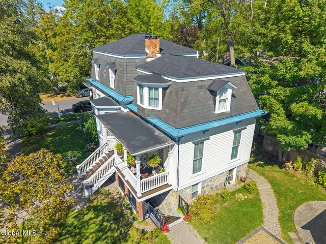 $1,400,000 | 2 Madison Avenue, Saratoga Springs, NY 12866