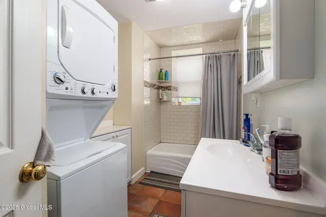 $1,400,000 | 2 Madison Avenue, Saratoga Springs, NY 12866