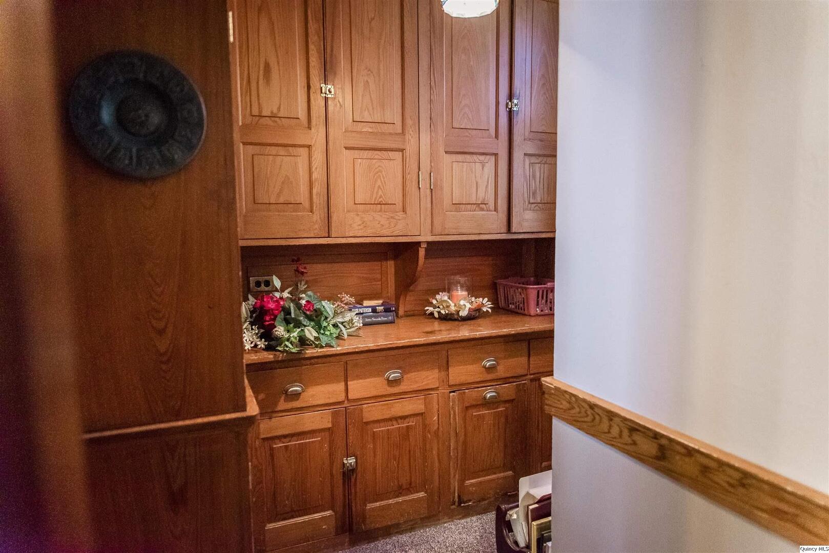 336 South 24th Street Quincy, IL 62301 - Photo 17 of 36