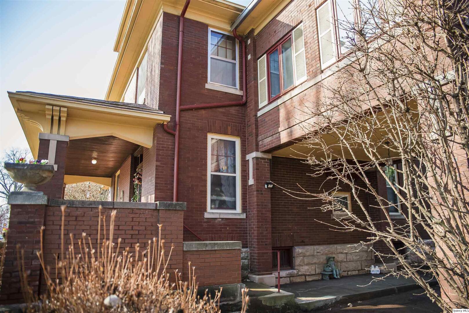 336 South 24th Street Quincy, IL 62301 - Photo 5 of 36