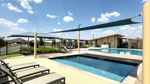 $1,950 | 126 Allegro Drive, Hutto, TX 78634