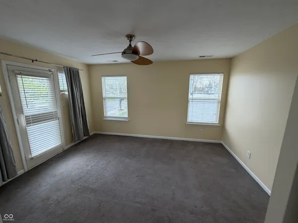 $2,500 | 2516 North College Avenue, Indianapolis, IN 46205