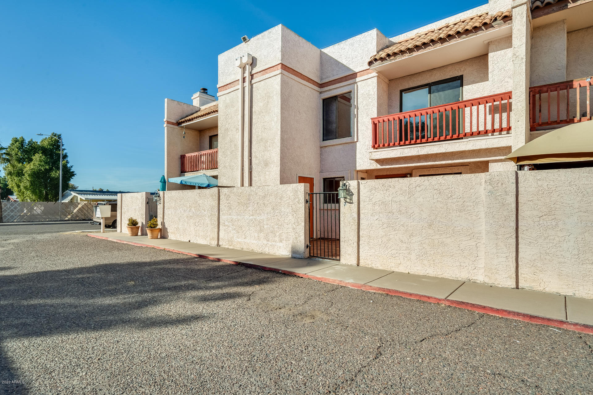 3001 East Grandview Road, Unit 7 Phoenix, AZ 85032 - Photo 6 of 41 Gallery Image 6