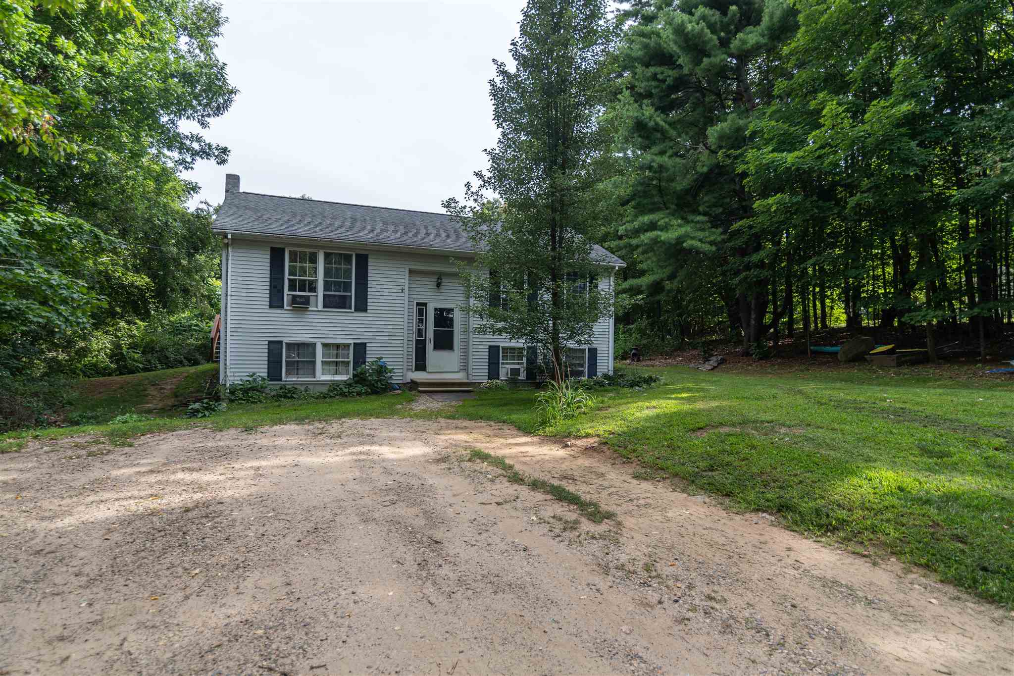 212 Prescott Road Epping, NH 03042 - Photo 1 of 33