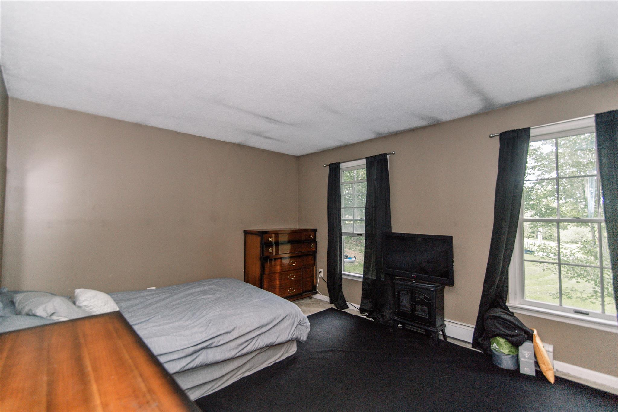 212 Prescott Road Epping, NH 03042 - Photo 13 of 33