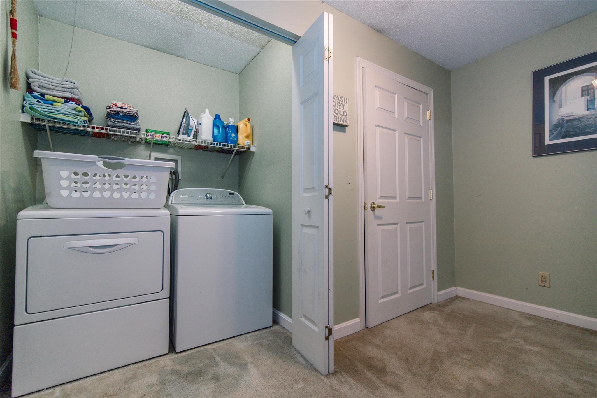 212 Prescott Road Epping, NH 03042 - Photo 16 of 33
