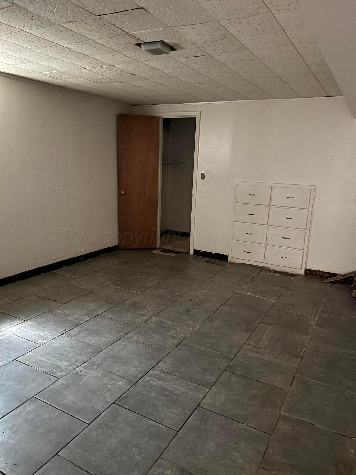 316 Poplar Street Amarillo, TX 79107 - Photo 7 of 8 a view of an empty room