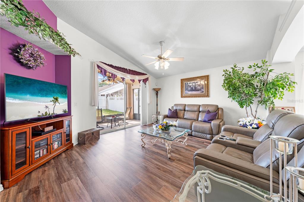 2513 Crown Ridge Circle Kissimmee, FL 34744 - Photo 40 of 68 Gallery Image 40