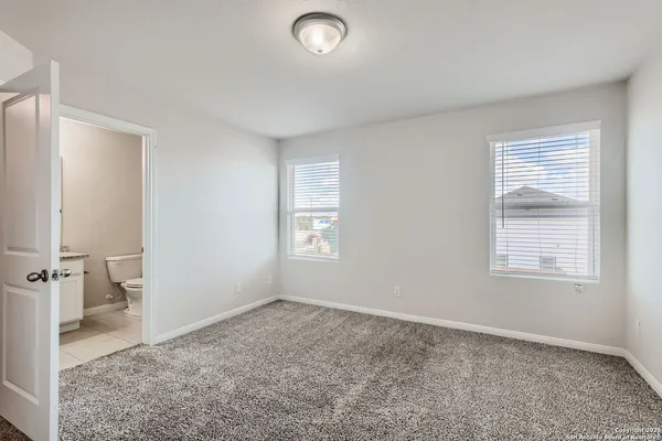 $1,350 | 7934 Dial Ike Drive, Unit 201, San Antonio, TX 78218
