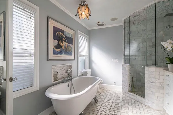 $2,875,000 | 6421 East Seaside Walk, Long Beach, CA 90803