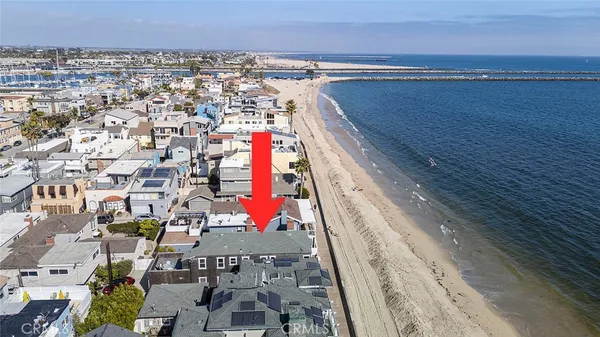 $2,875,000 | 6421 East Seaside Walk, Long Beach, CA 90803