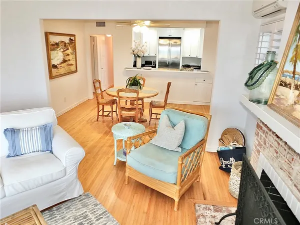 $2,875,000 | 6421 East Seaside Walk, Long Beach, CA 90803