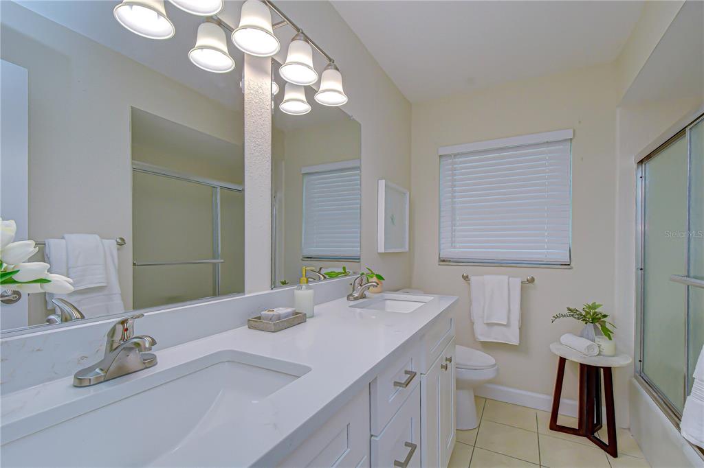 2167 Lakeview Road Clearwater, FL 33764 - Photo 22 of 31