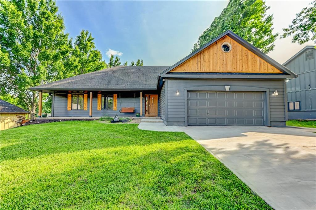 1103 Brookside Place Raymore, MO 64083 - Photo 2 of 93