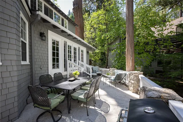 a view of outdoor space yard and patio