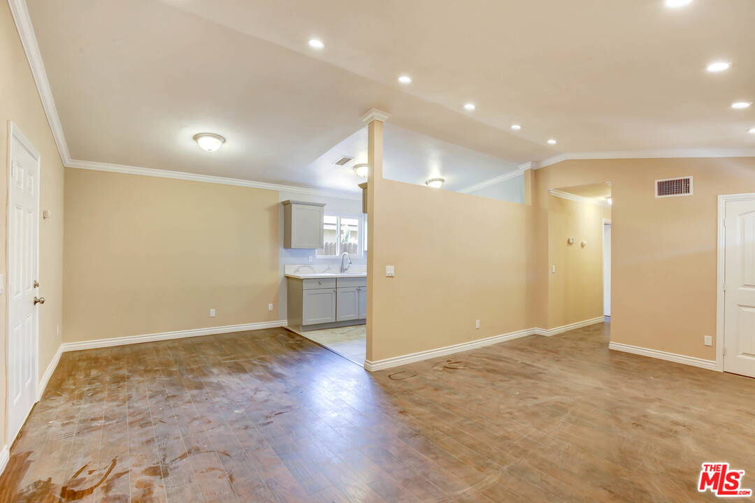 6055 Sheppard Street Riverside, CA 92504 - Photo 6 of 14