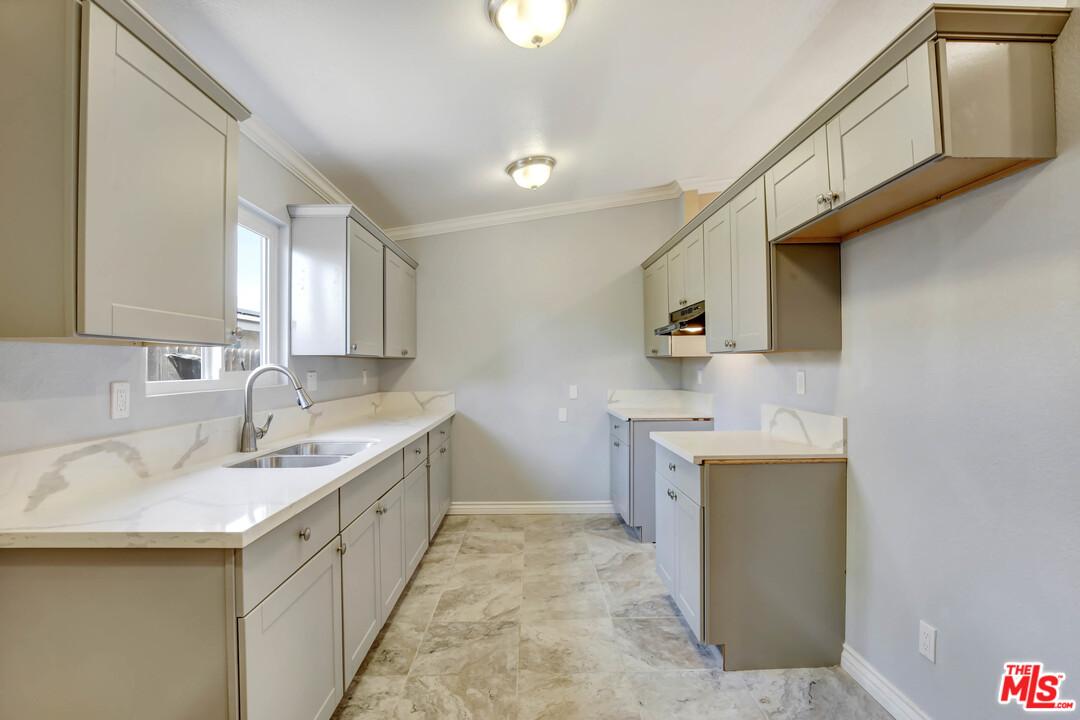 6055 Sheppard Street Riverside, CA 92504 - Photo 8 of 14