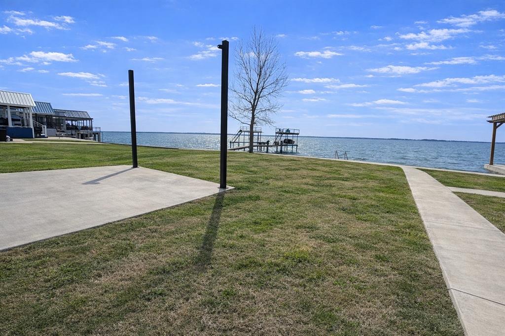 6454 Peninsula Road Kerens, TX 75144 - Photo 2 of 40 a view of a outdoor space