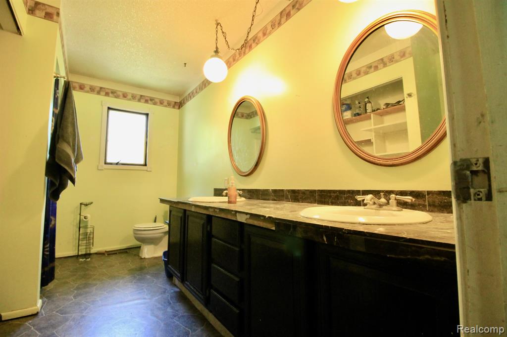 8050 North Genesee Road Mount Morris, MI 48458 - Photo 14 of 24