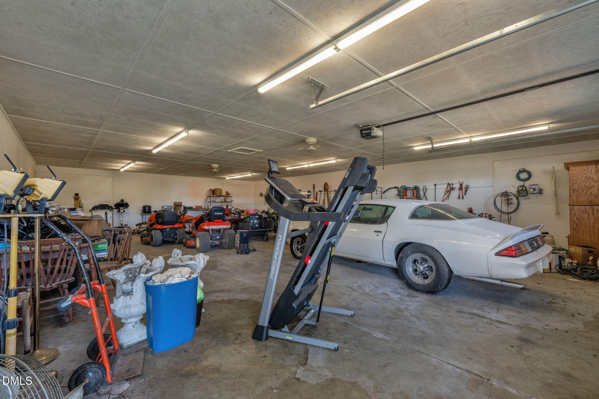 401 Allens Crossroads Road Four Oaks, NC 27524 - Photo 31 of 64 29-web-or-mls-untitled-28 (2)