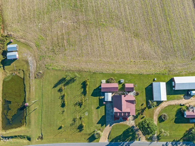 $650,000 | 401 Allens Crossroads Road, Four Oaks, NC 27524