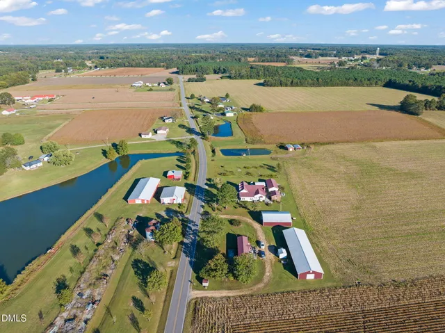 $650,000 | 401 Allens Crossroads Road, Four Oaks, NC 27524