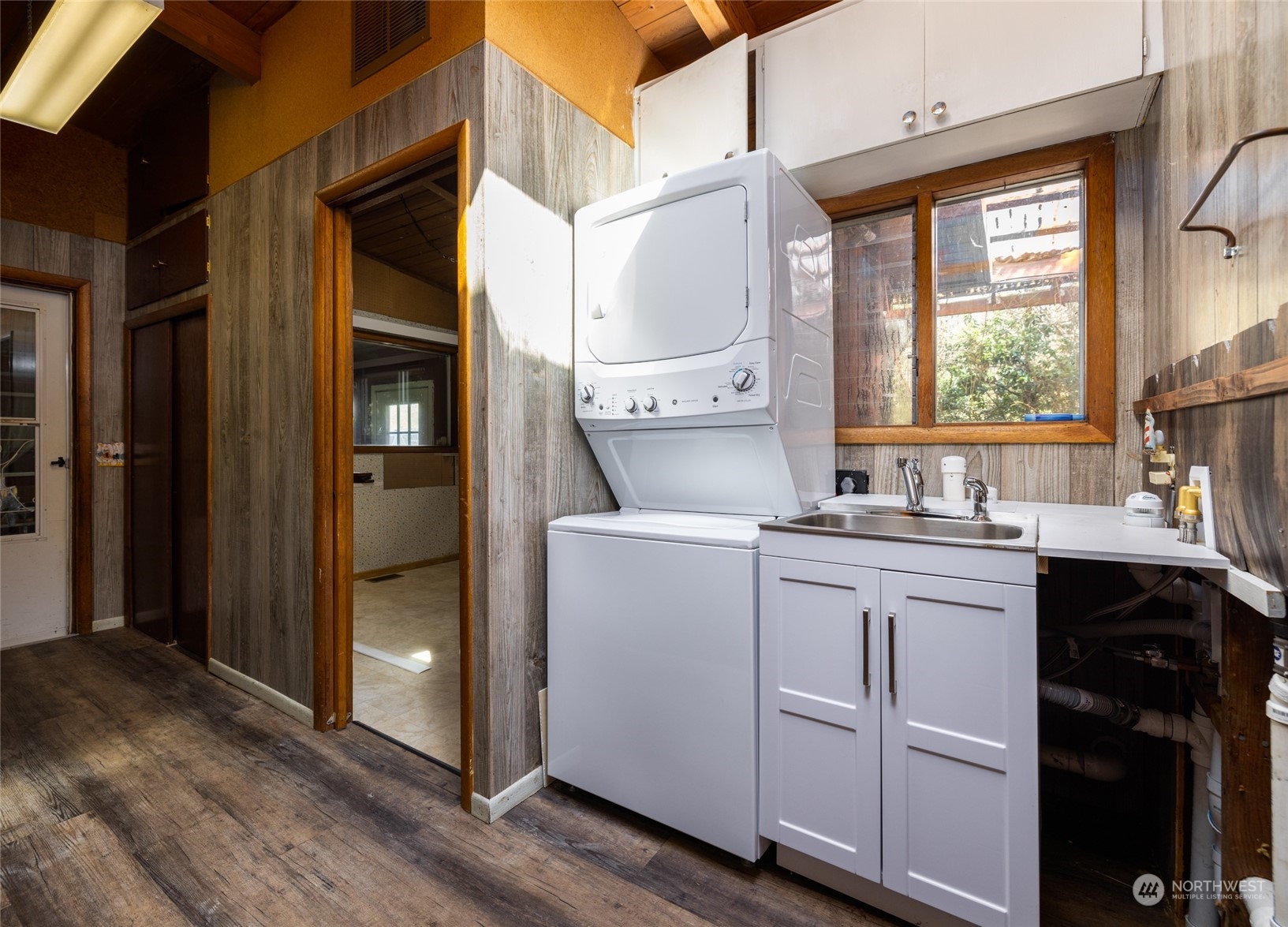 3614 Friday Creek Road Burlington, WA 98233 - Photo 5 of 37 Gallery Image 5