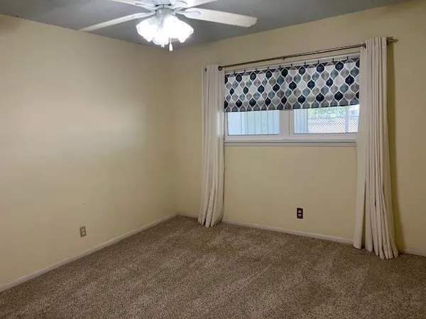 $220,000 | 208 North Shore Drive, Brady, TX 76825