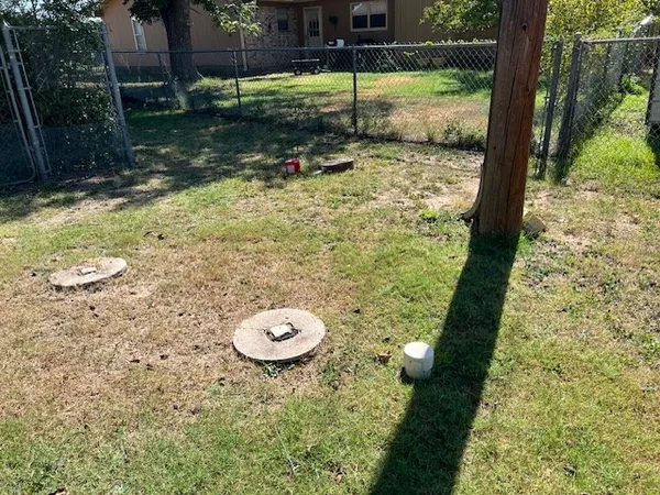 $220,000 | 208 North Shore Drive, Brady, TX 76825