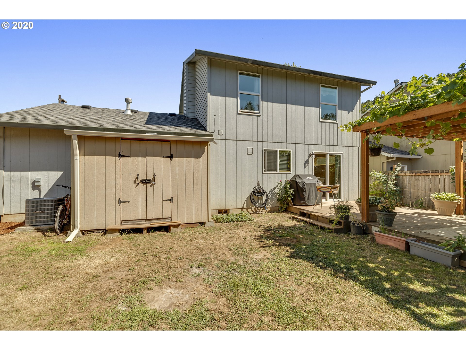 1131 Southwest Ivory Loop Gresham, OR 97080 - Photo 28 of 29