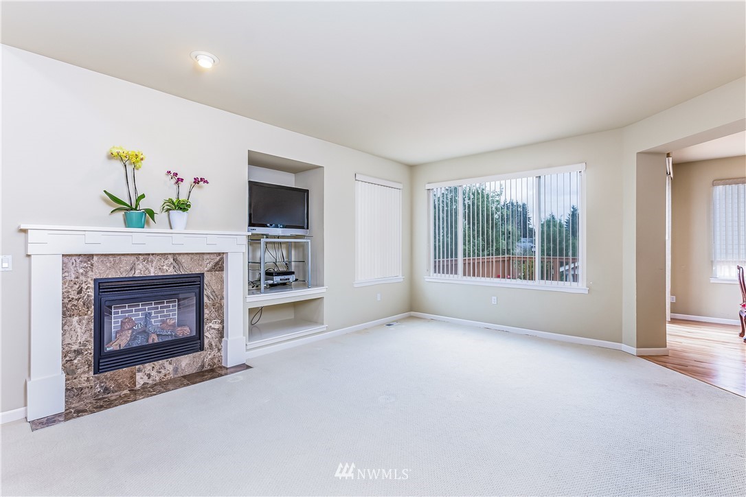 1817 Northeast 21st Street Renton, WA 98056 - Photo 11 of 25