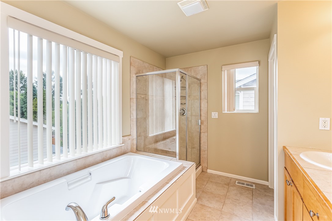 1817 Northeast 21st Street Renton, WA 98056 - Photo 17 of 25
