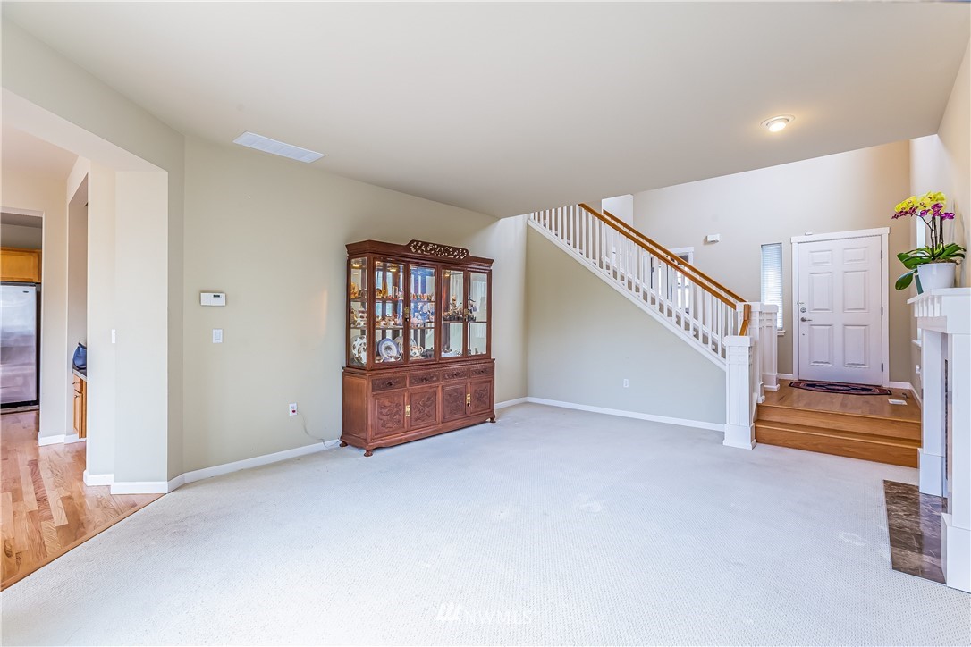 1817 Northeast 21st Street Renton, WA 98056 - Photo 3 of 25