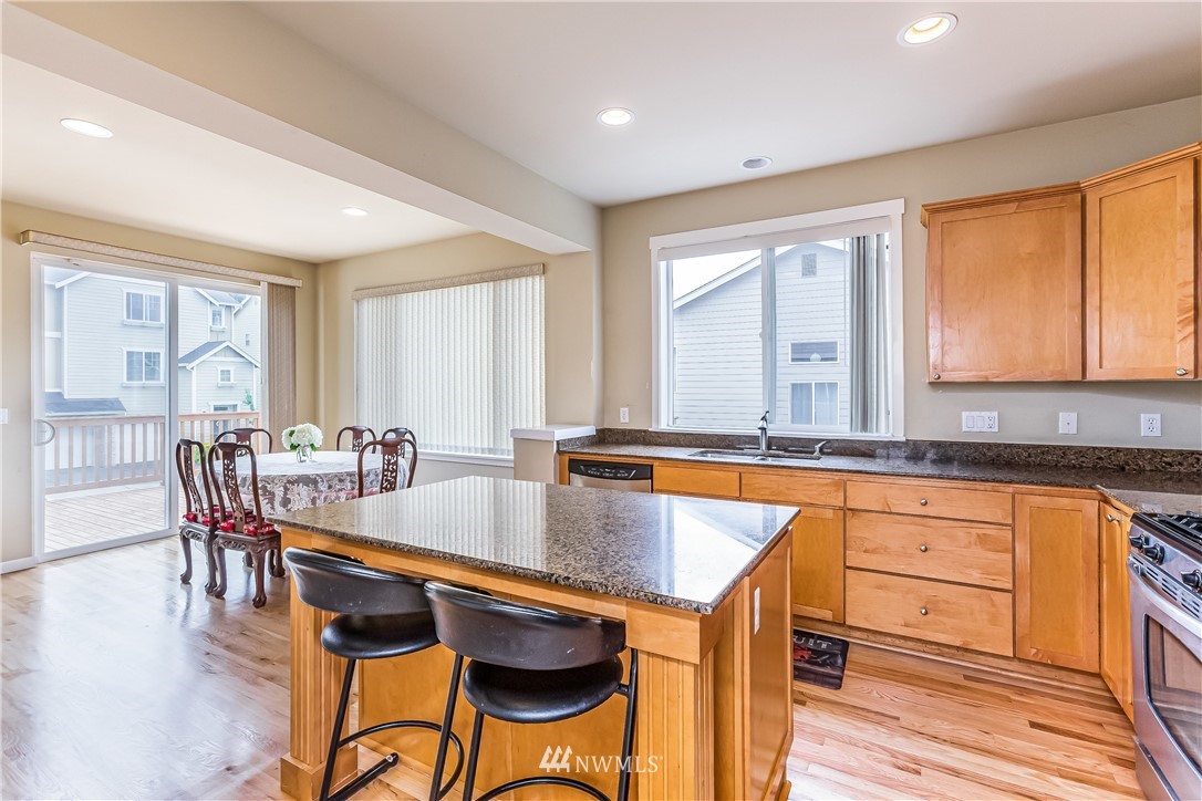 1817 Northeast 21st Street Renton, WA 98056 - Photo 7 of 25