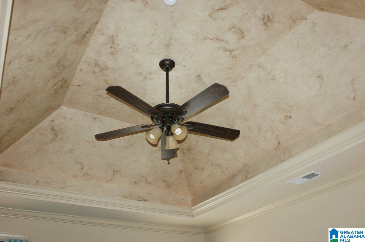 268 Strathaven Lane Pelham, AL 35124 - Photo 12 of 33