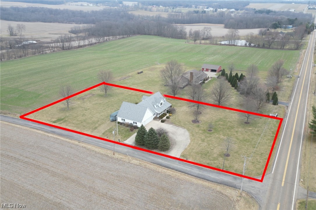 33008 Winona Road Salem, OH 44460 - Photo 6 of 34 Gallery Image 6