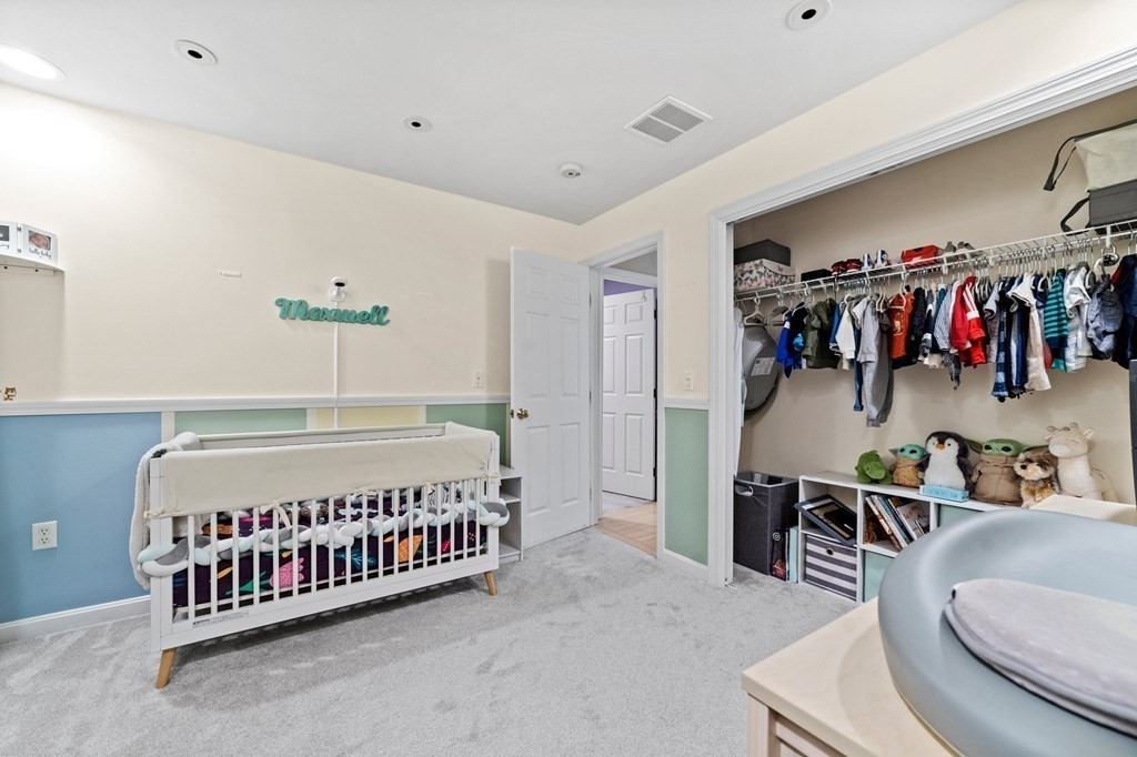 83 Autumn Road Dracut, MA 01826 - Photo 19 of 24