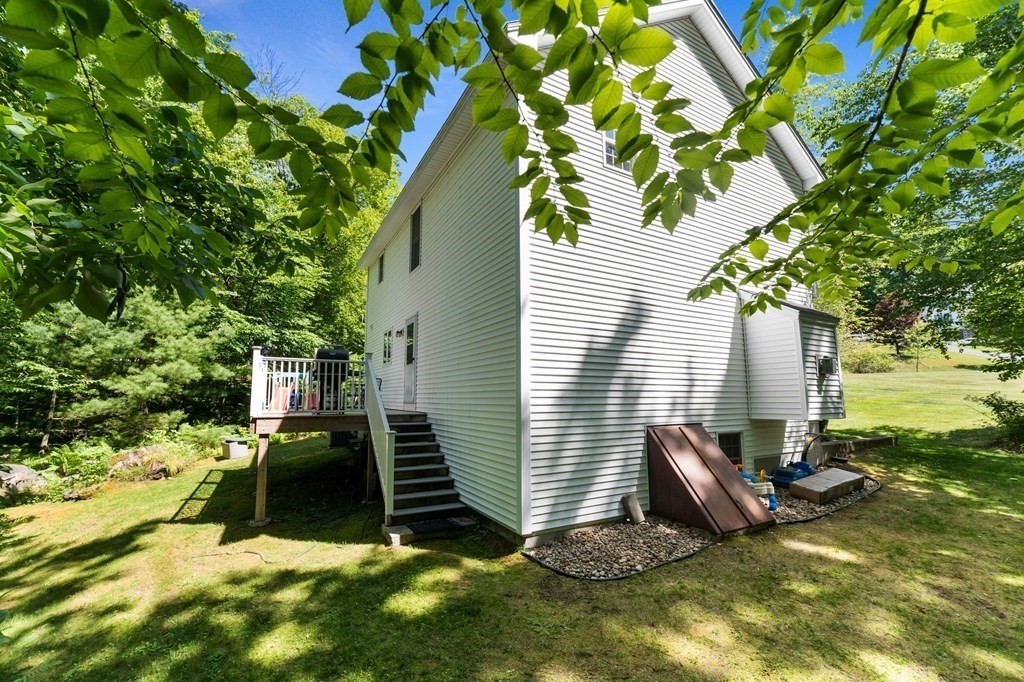83 Autumn Road Dracut, MA 01826 - Photo 23 of 24