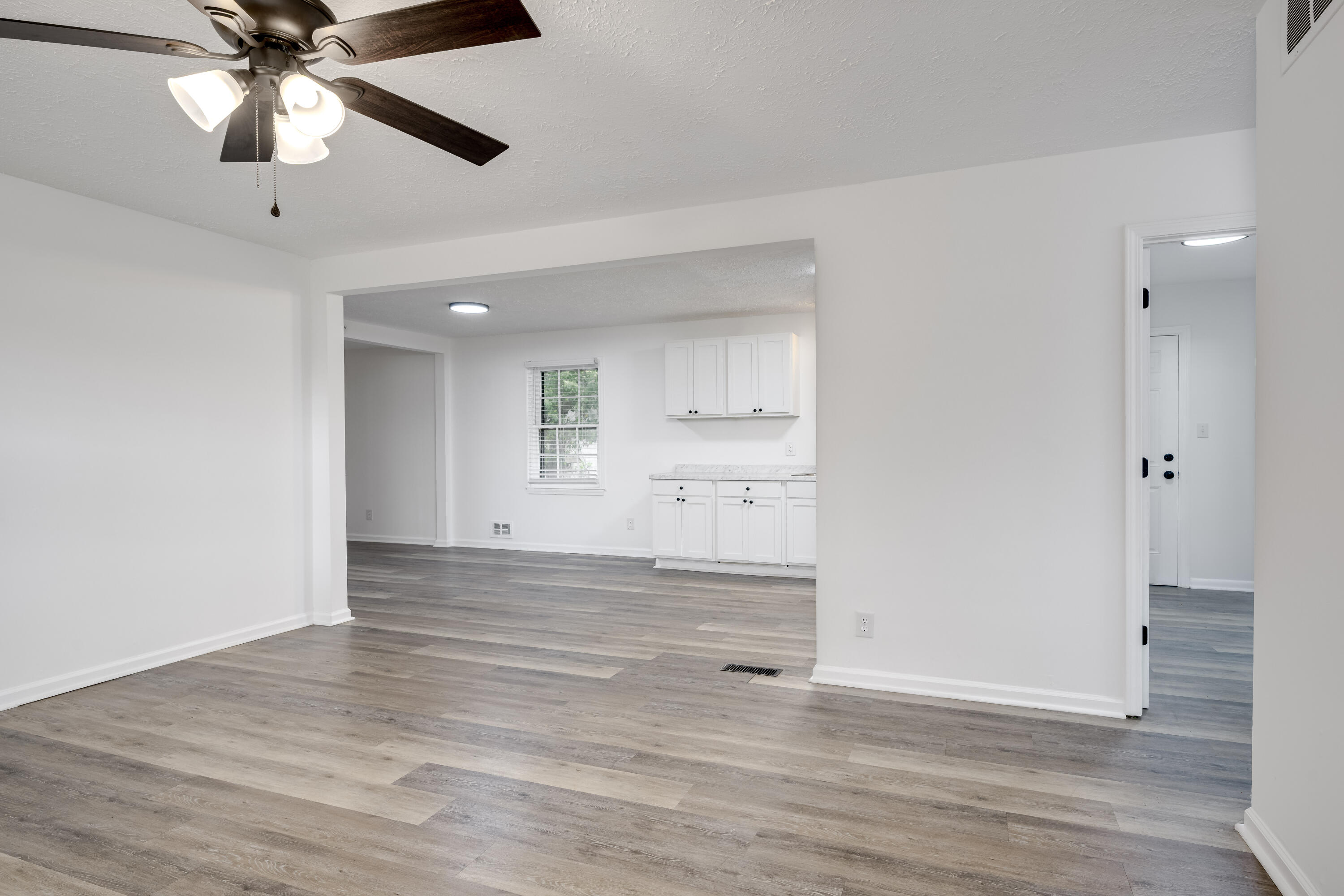 216 Weldon Road Martinez, GA 30907 - Photo 3 of 29 03-003-