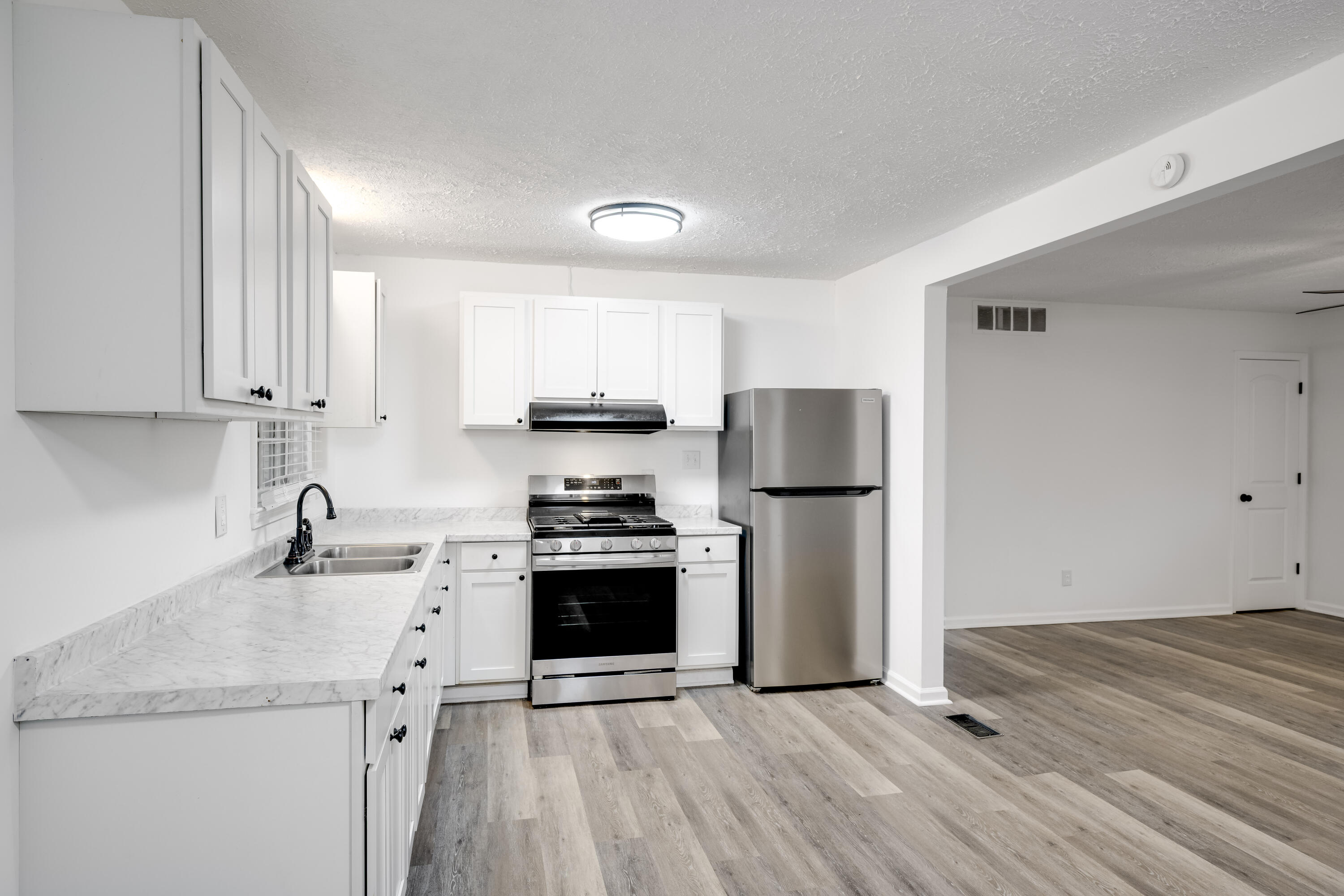 216 Weldon Road Martinez, GA 30907 - Photo 9 of 29 09-009-