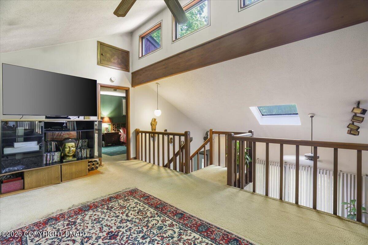 158 Saunders Drive Bushkill, PA 18324 - Photo 23 of 75 22- Loft area