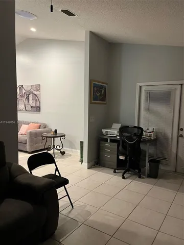 $2,450 | 3212 Anthony Circle South, Unit 3212, West Palm Beach, FL 33417