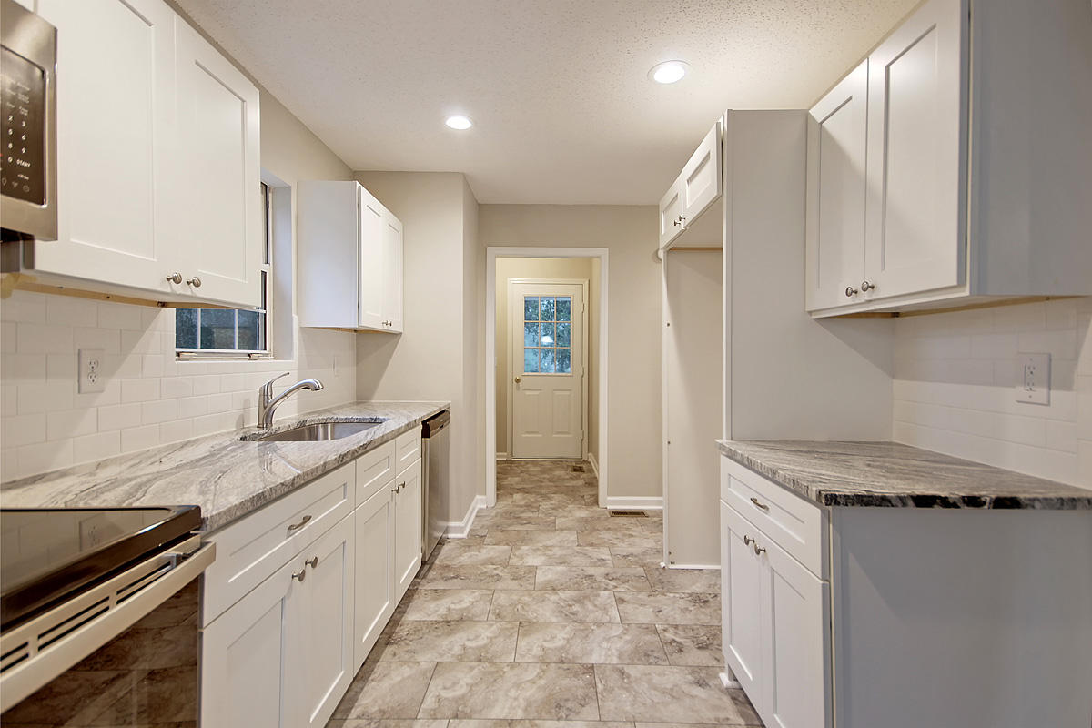 1124 Crystal Road Mount Pleasant, SC 29466 - Photo 17 of 34 CREM_1124 Crystal_012