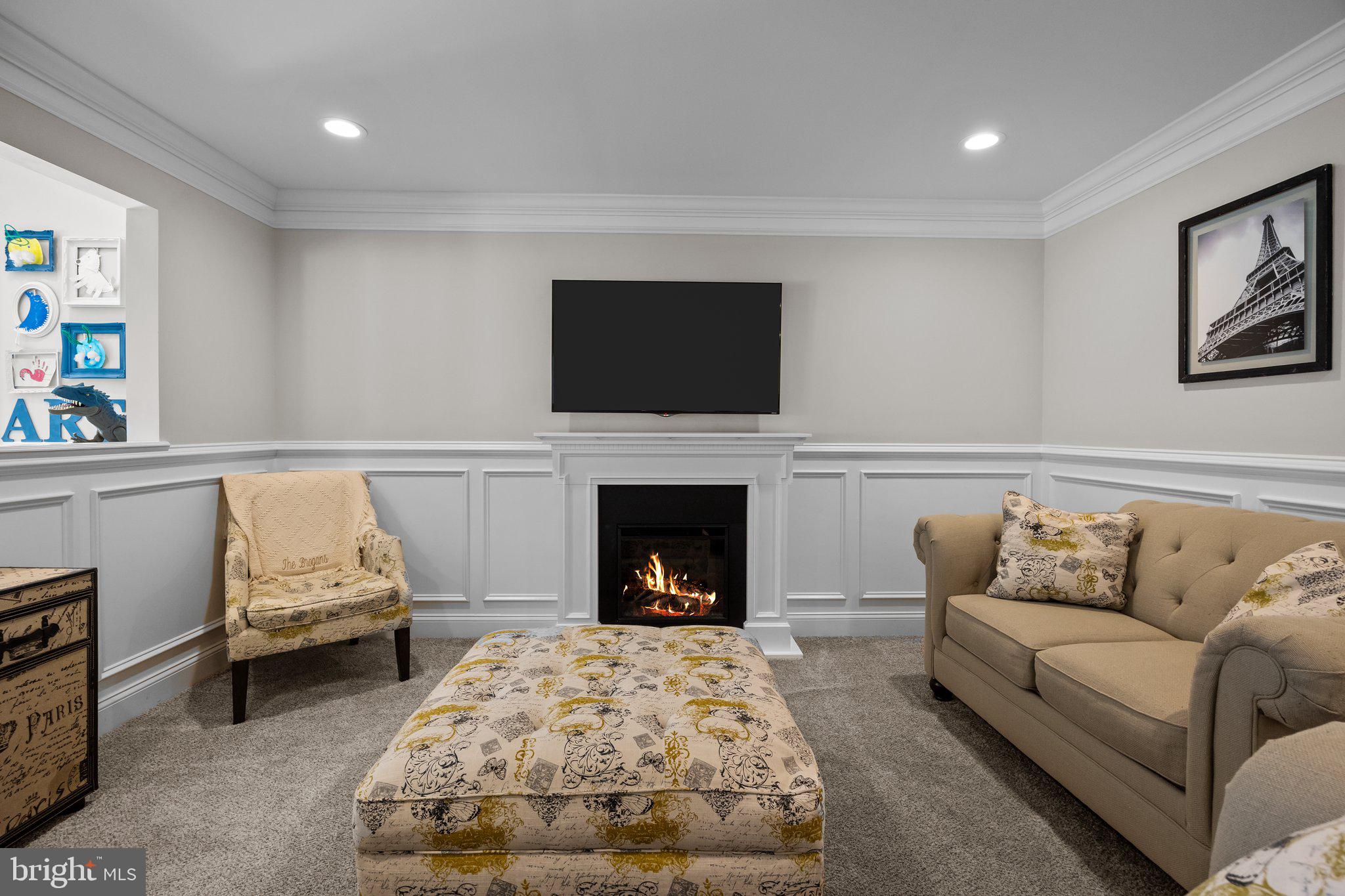 18 Fountain Road Levittown, PA 19056 - Photo 11 of 57