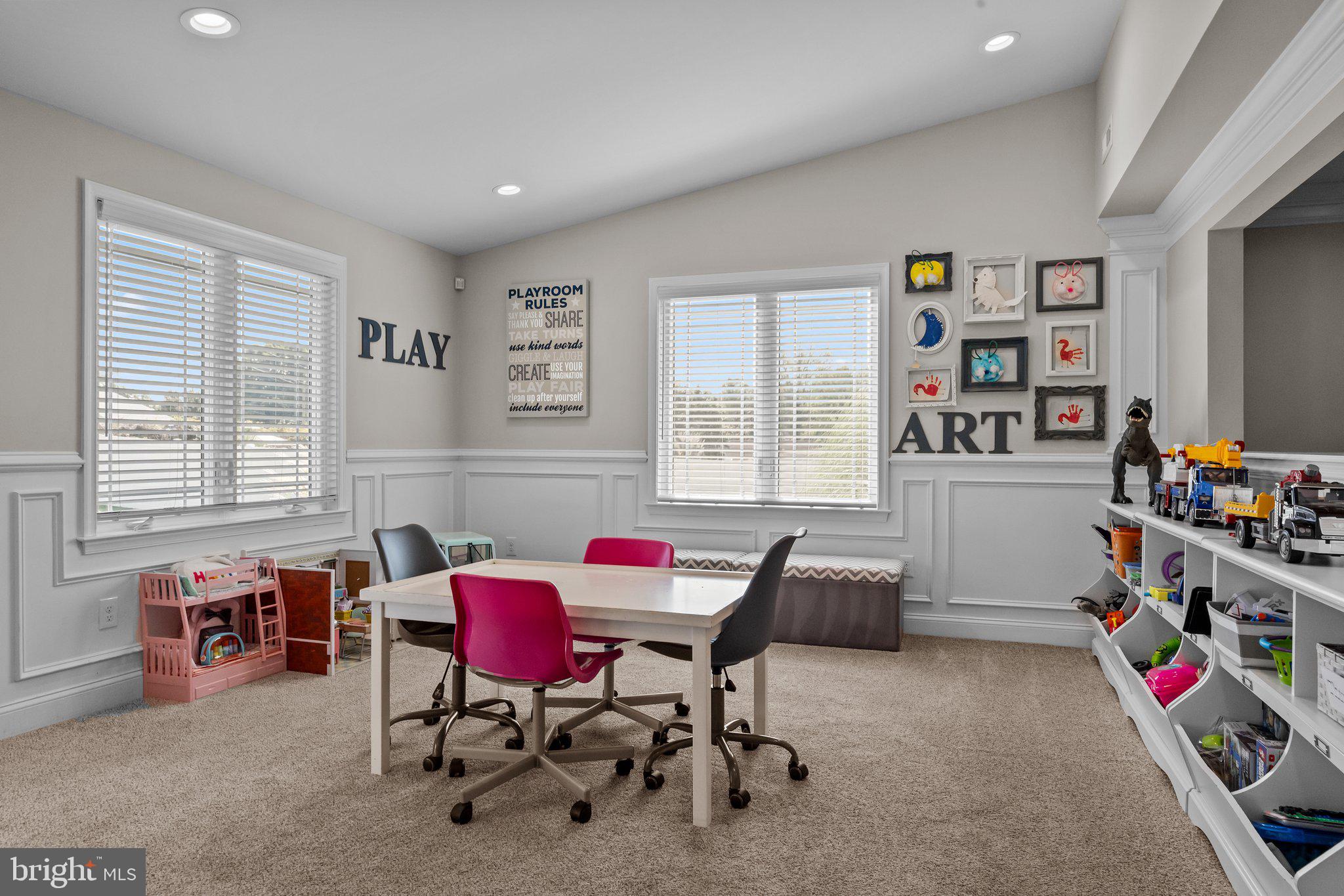 18 Fountain Road Levittown, PA 19056 - Photo 16 of 57