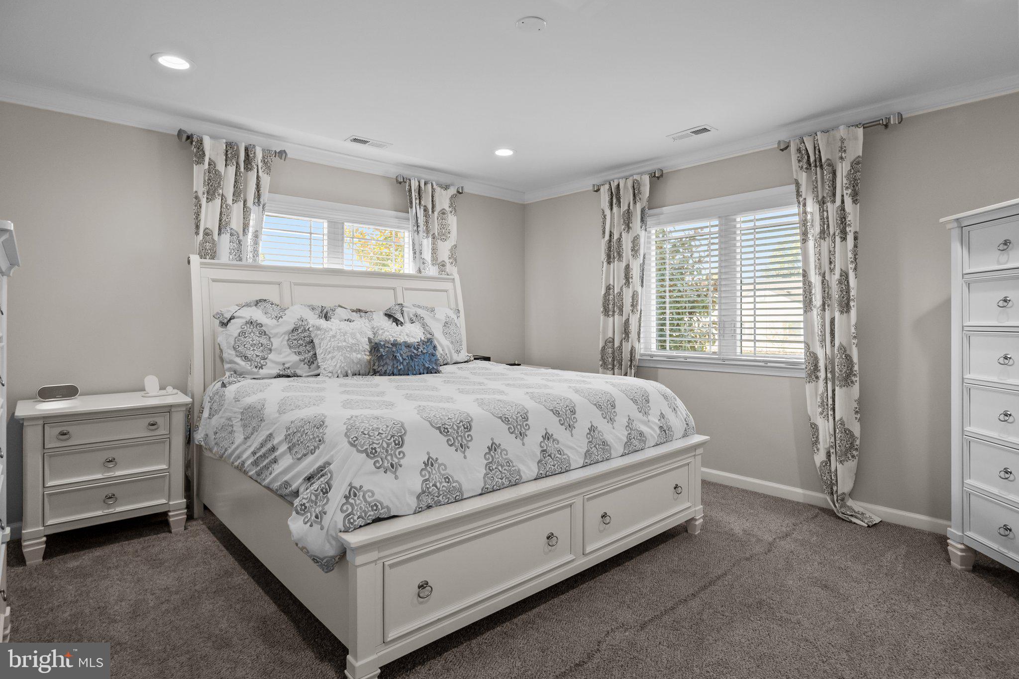 18 Fountain Road Levittown, PA 19056 - Photo 22 of 57