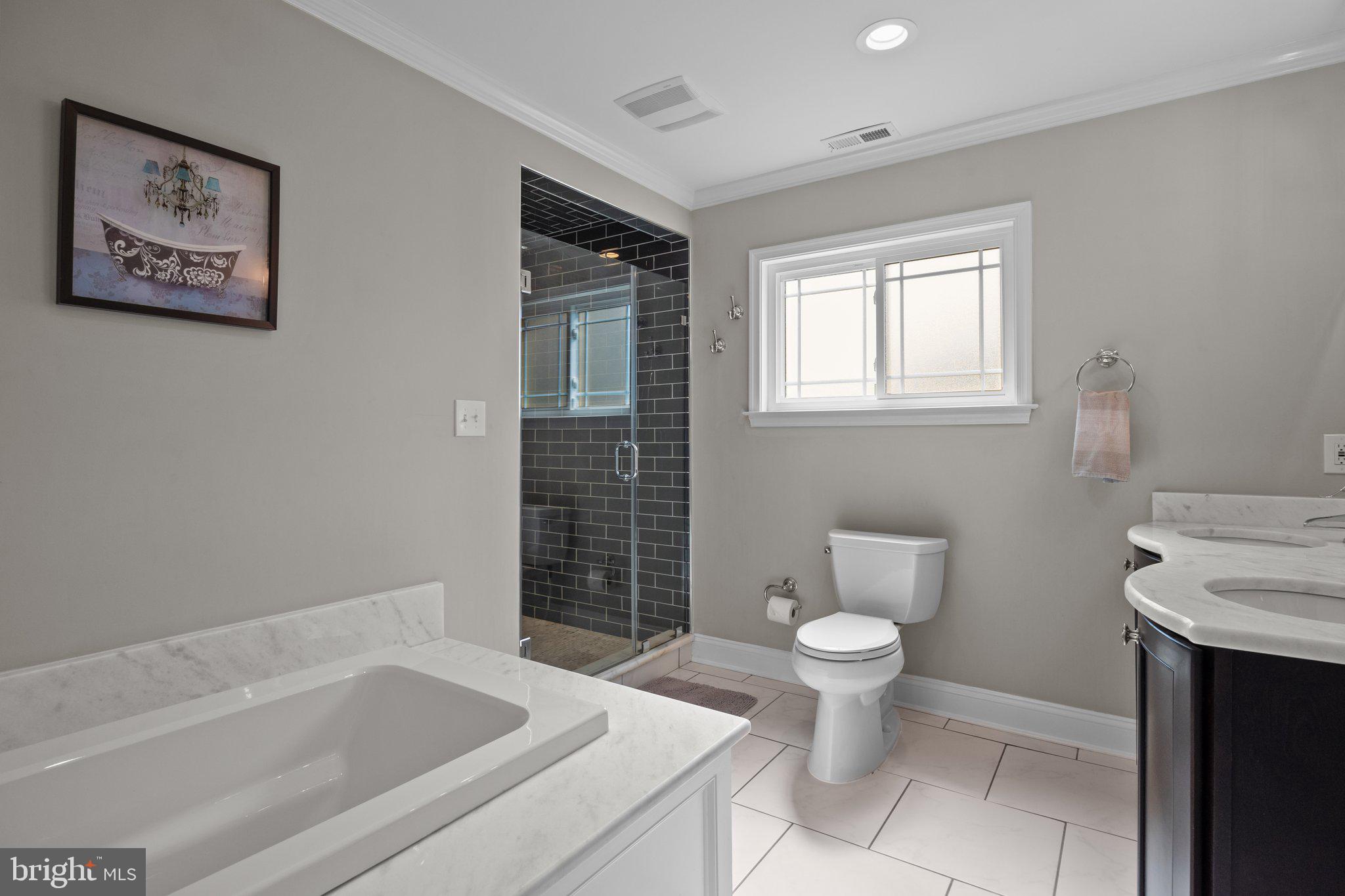 18 Fountain Road Levittown, PA 19056 - Photo 25 of 57