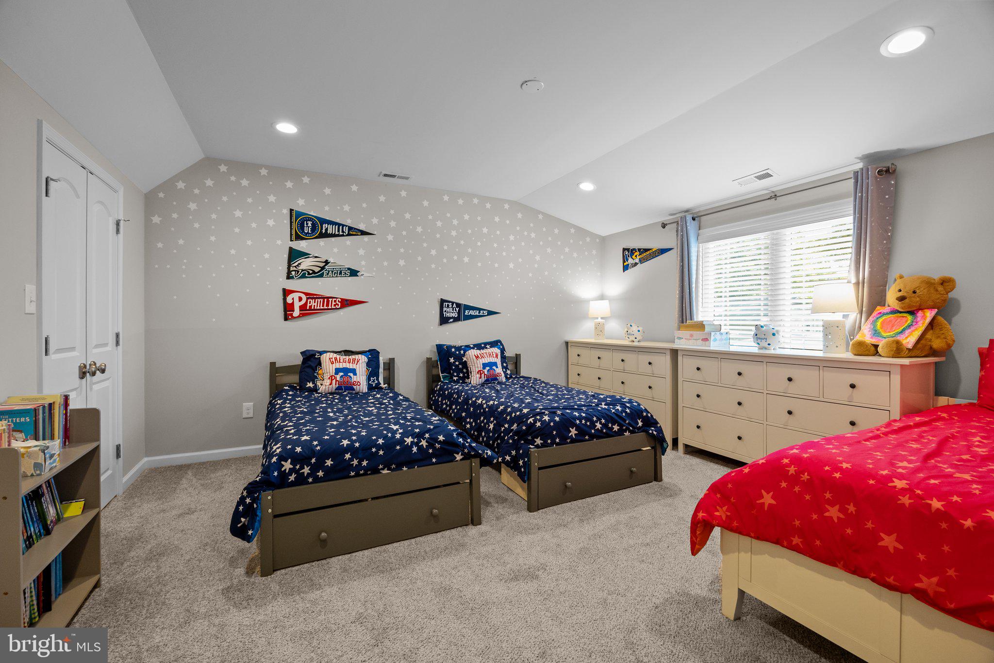 18 Fountain Road Levittown, PA 19056 - Photo 36 of 57