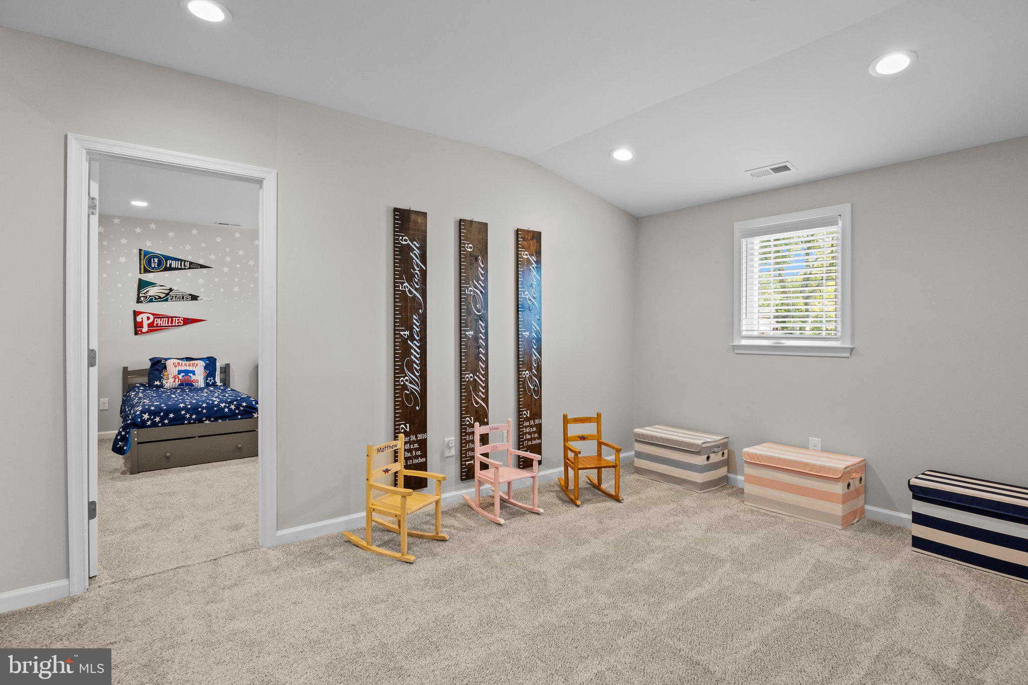 18 Fountain Road Levittown, PA 19056 - Photo 37 of 57