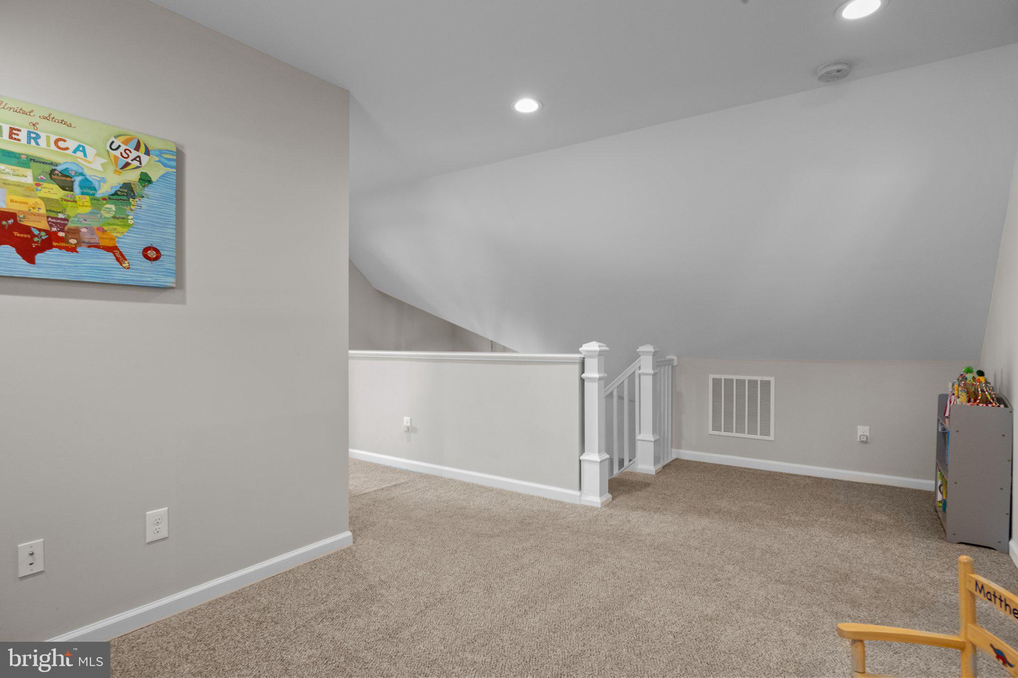 18 Fountain Road Levittown, PA 19056 - Photo 38 of 57